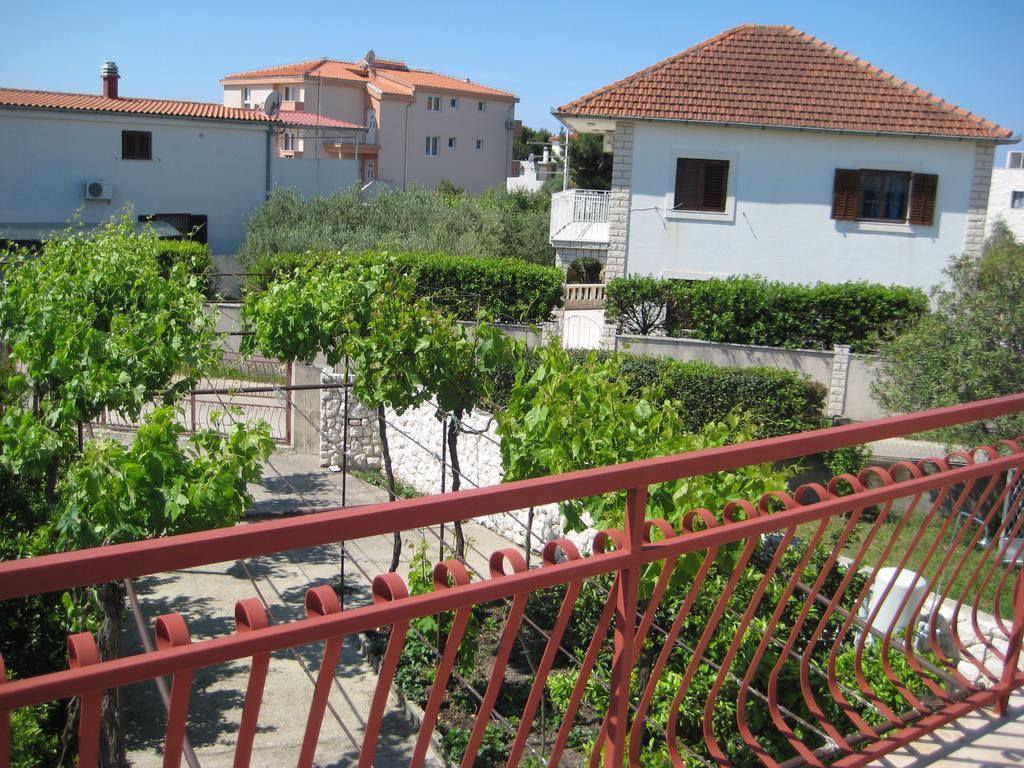 Apartment Bise Rogoznica  Exterior photo